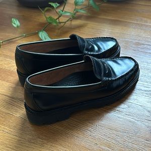 GH Bass Whitney Super Lug Sole Penny Loafer 8